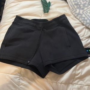 Size 4 sweatpants shorts